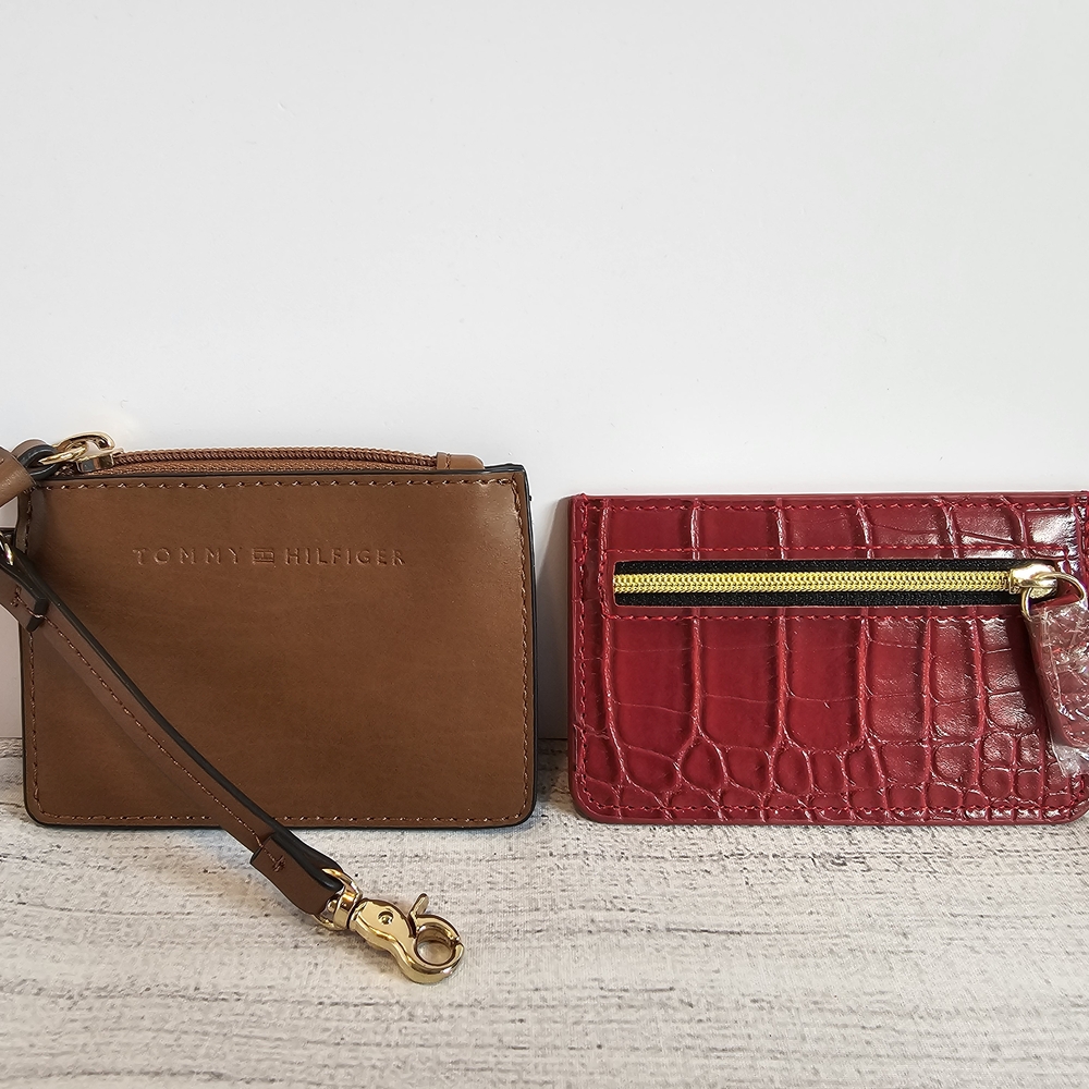 Tommy Hilfiger & B-Low The Belt Coin/Card Holder Set